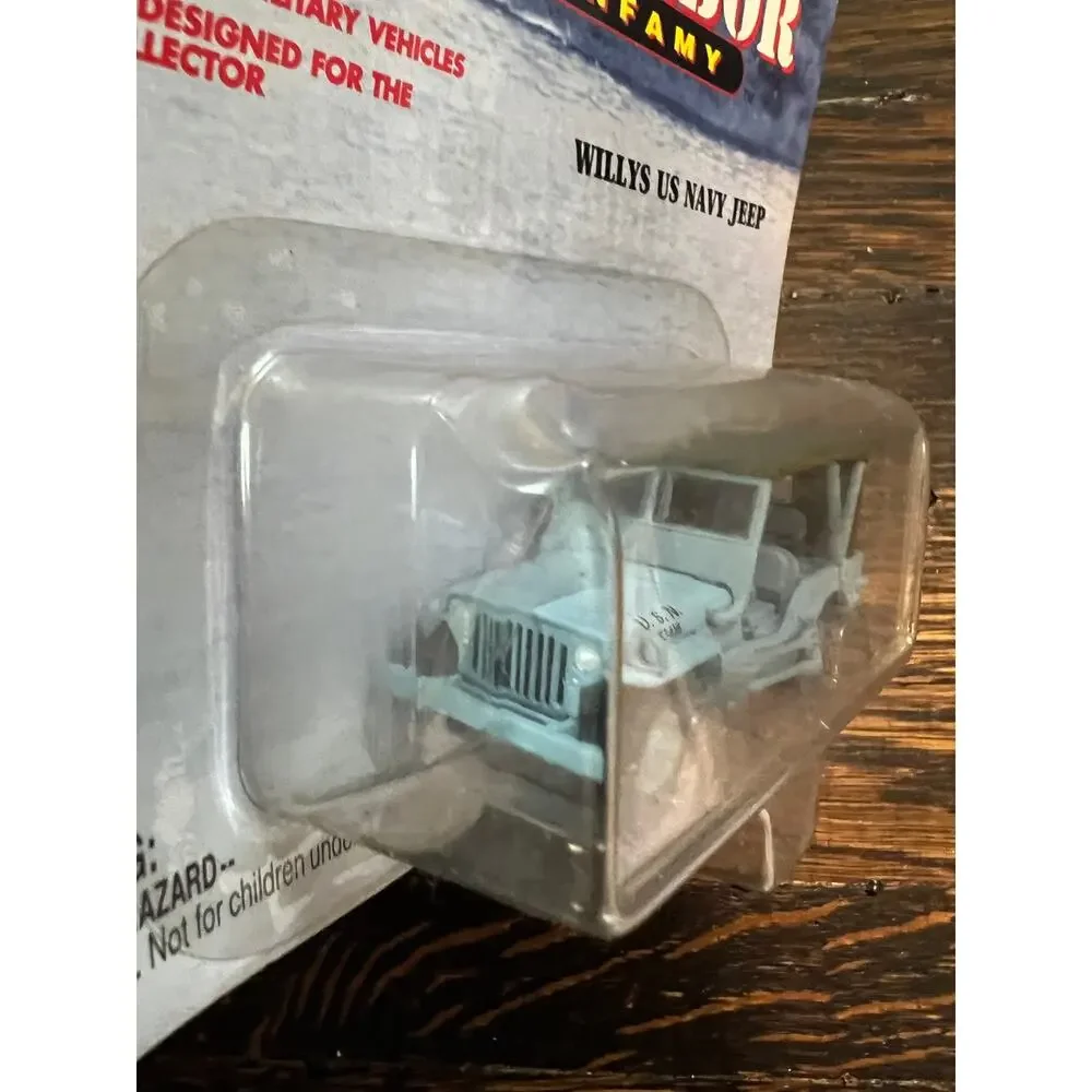 Johnny Lightning Pearl Harbor Willy US Navy Jeep new in packaging